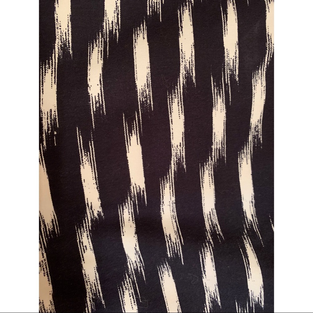 Navy & White Patterned Pants - image 5